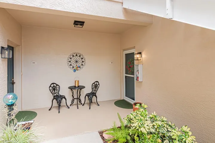 Courtyard Entry
