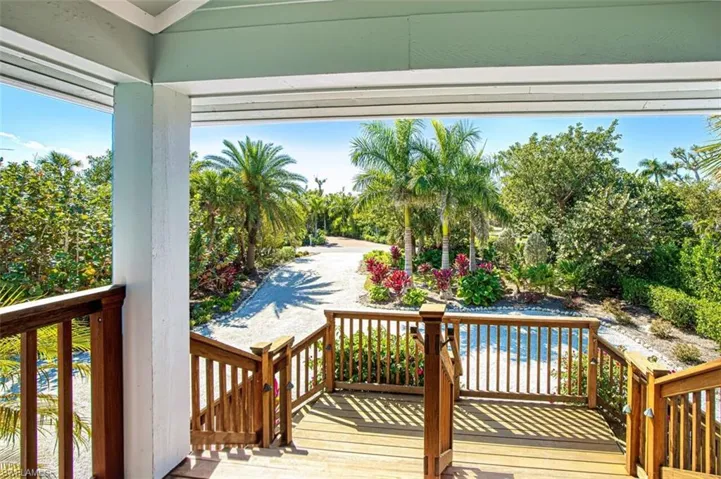 4960 Joewood Dr, Sanibel, Florida 33957