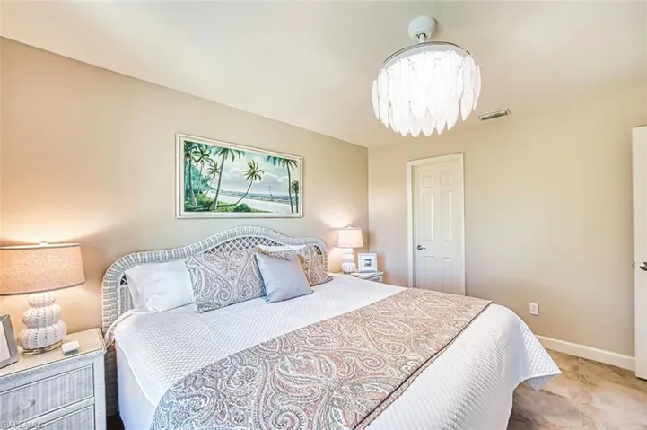 4960 Joewood Dr, Sanibel, Florida 33957