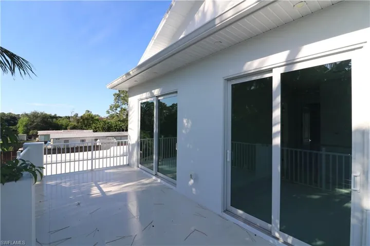 4005  Harvest  CT, Naples, FL 34112