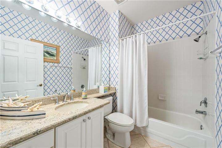 5633 Whisperwood BLVD # 702, NAPLES FL 34110