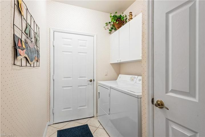 5633 Whisperwood BLVD # 702, NAPLES FL 34110