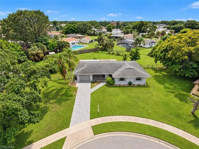 4587 Tennyson Dr, North Fort Myers, Florida 33903