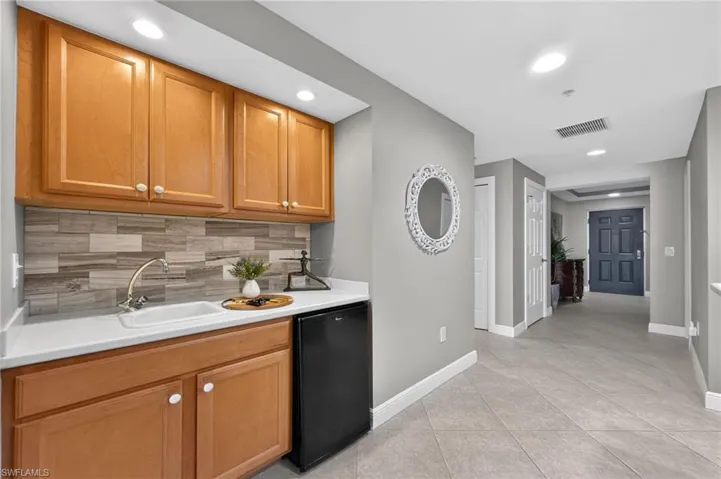 3313 Sunset Key Cir 402, Punta Gorda, Florida 33955