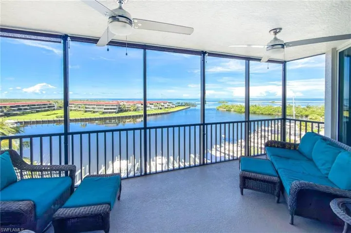 3313 Sunset Key Cir 402, Punta Gorda, Florida 33955