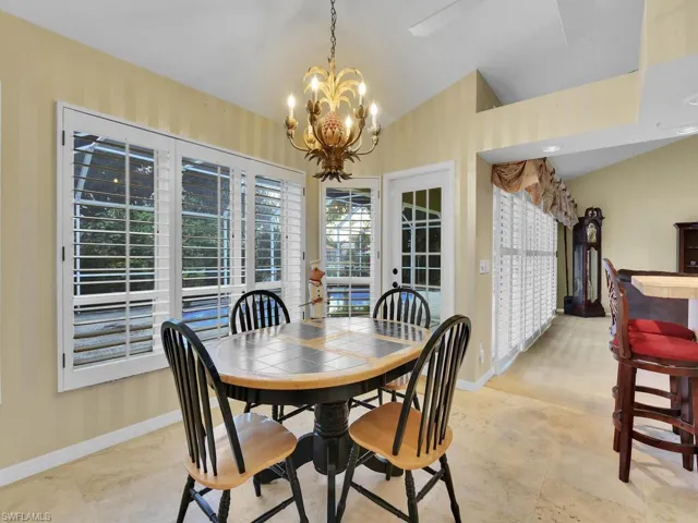 Breakfast Nook