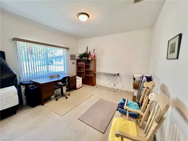Guest bedroom