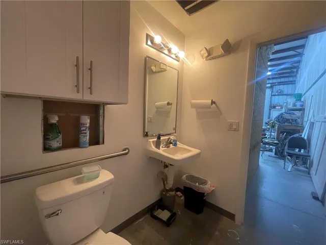 2783 N Airport Rd # 309, Fort Myers, Florida 33907