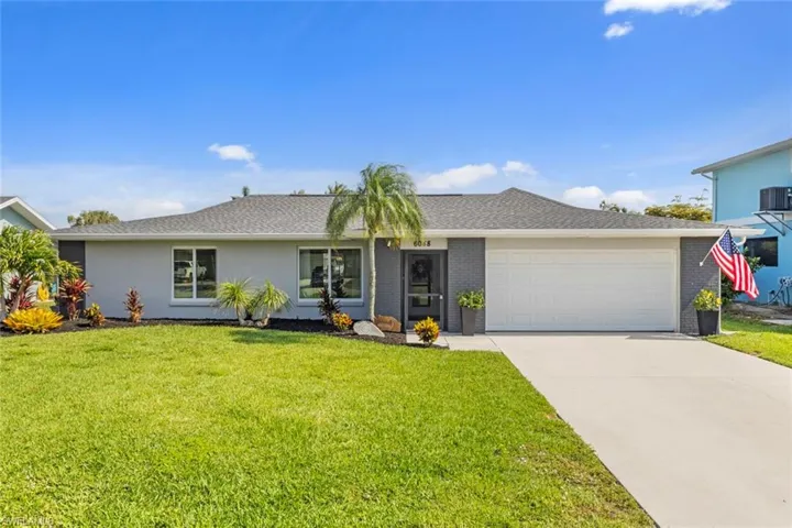 6048  Perthshire  LN, Fort Myers, FL 33908