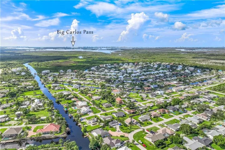 6048 Perthshire Ln, Fort Myers, Florida 33908