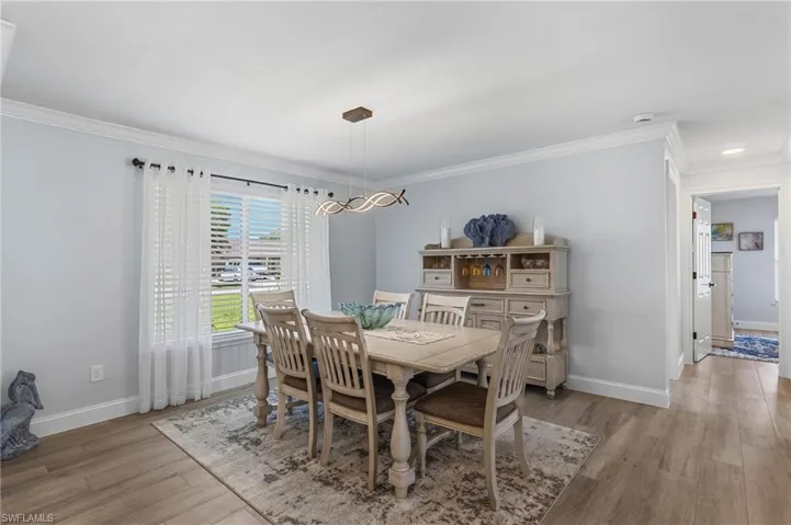6048 Perthshire Ln, Fort Myers, Florida 33908