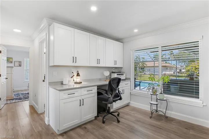 6048 Perthshire Ln, Fort Myers, Florida 33908