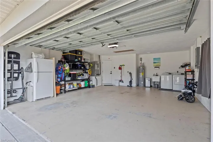 6048 Perthshire Ln, Fort Myers, Florida 33908