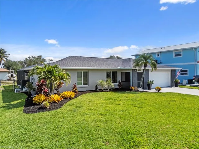 6048 Perthshire Ln, Fort Myers, Florida 33908