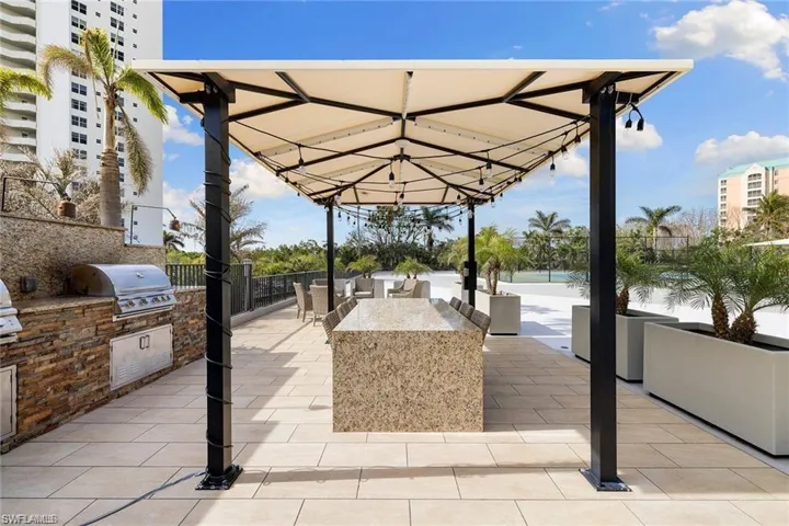 5601 Turtle Bay Dr 302, Naples, Florida 34108