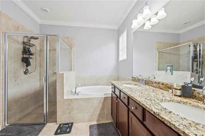 16112 Bonita Landing Cir, Bonita Springs, Florida 34135
