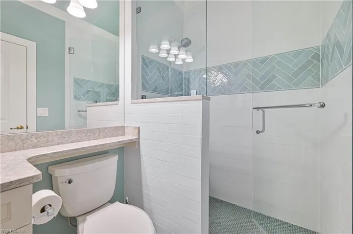 5000 Royal Shores Dr 101, Estero, Florida 33928