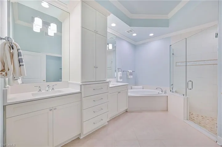 5000 Royal Shores Dr 101, Estero, Florida 33928