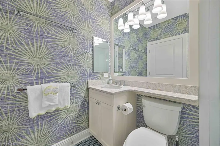 5000 Royal Shores Dr 101, Estero, Florida 33928