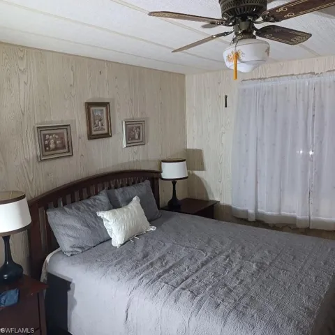 27530  Hale  DR, Bonita Springs, FL 34135