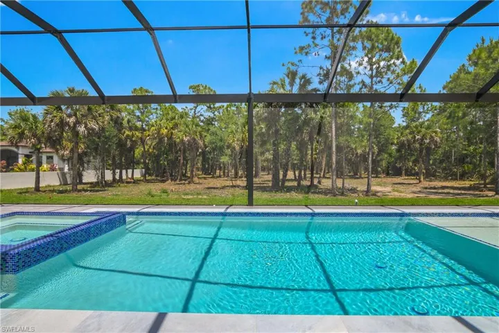 172  11th SW ST, Naples, FL 34117