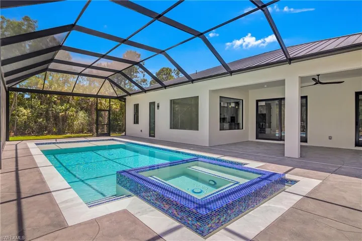 172  11th SW ST, Naples, FL 34117
