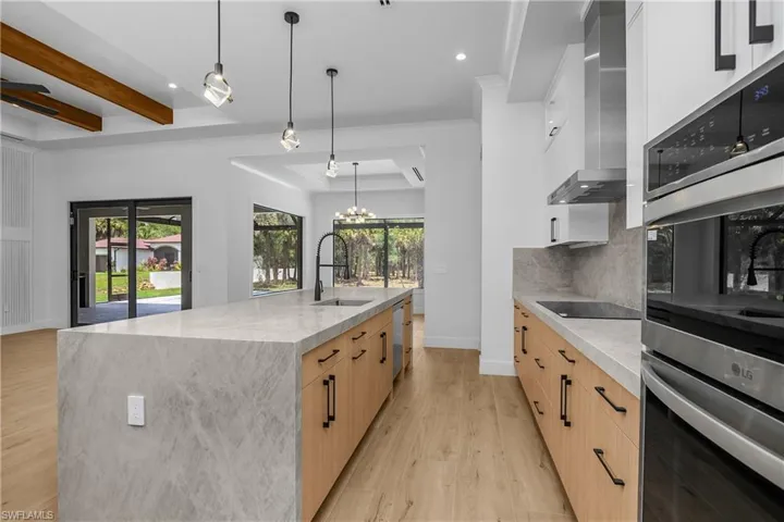 172  11th SW ST, Naples, FL 34117