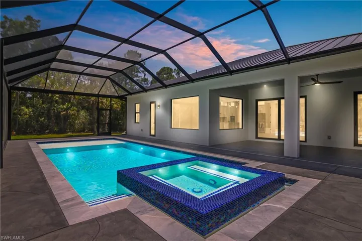 172  11th SW ST, Naples, FL 34117