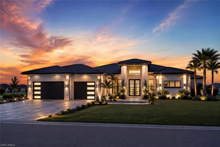 1719 Ne 33rd Ln, Cape Coral, Florida 33909