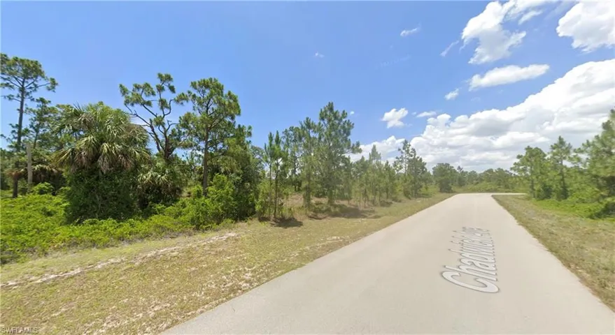966 Chadwick St, Lehigh Acres, Florida 33974