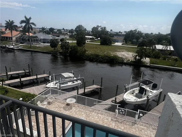 1754  Cape Coral E PKWY, Cape Coral, FL 33904
