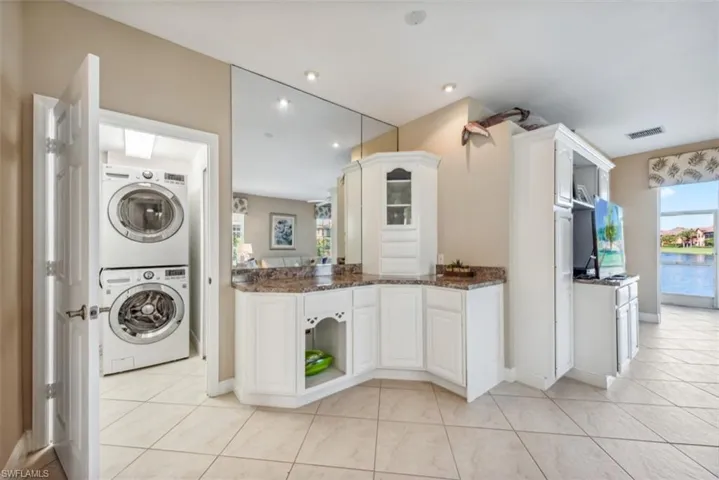 5701 Heron Ln # 704, Naples Fl 34110