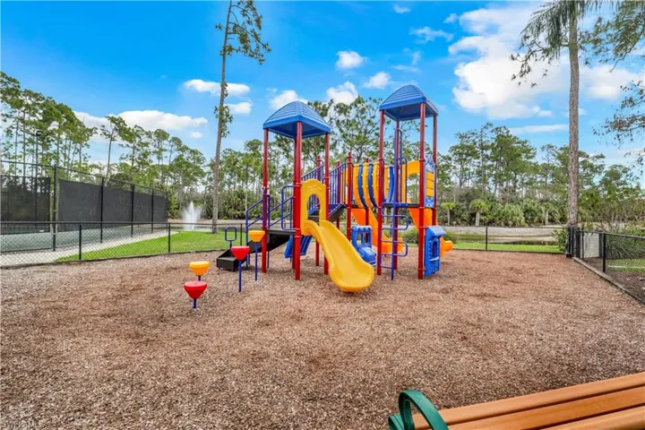 6355 Lexington CT # 101, NAPLES FL 34110