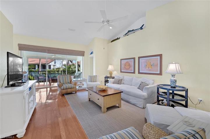 Living View 2