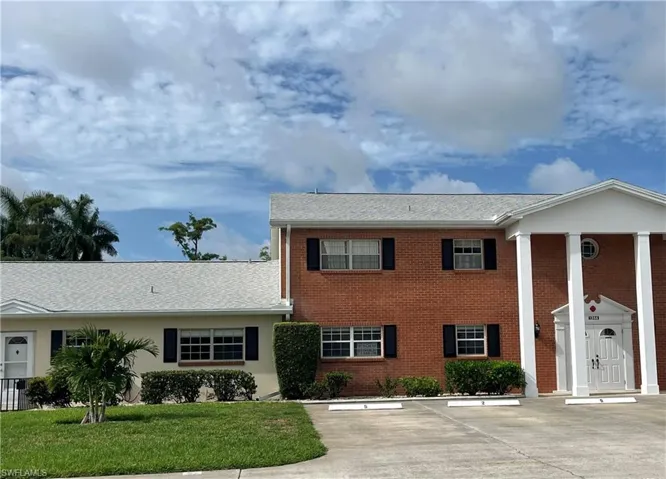1356 Myerlee Country Club Blvd 2, Fort Myers, Florida 33919