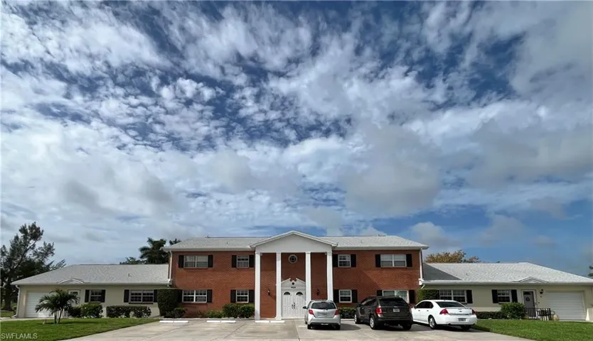 1356 Myerlee Country Club Blvd 2, Fort Myers, Florida 33919