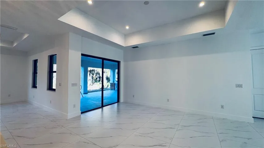 3268 12th Ave Se, Naples, Florida 34120