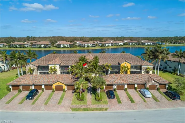 9525  Avellino  WAY, Naples, FL 34113