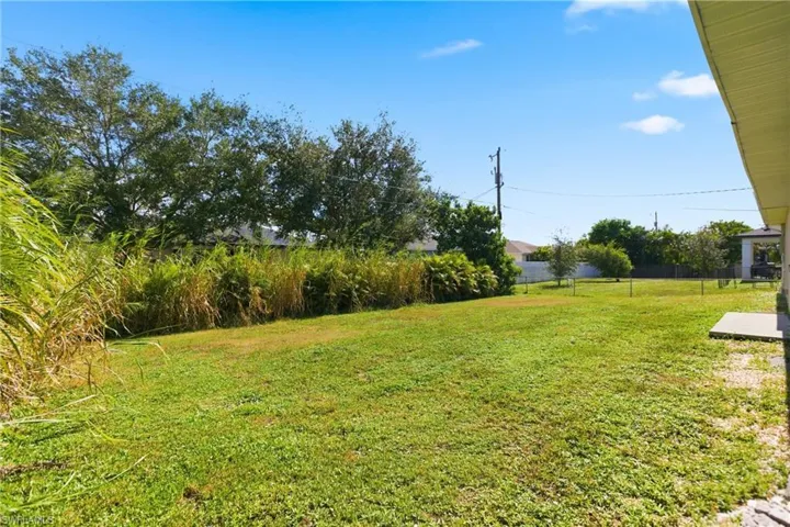 1505 Ne 6th Pl, Cape Coral, Florida 33909