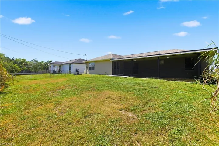 1505 Ne 6th Pl, Cape Coral, Florida 33909