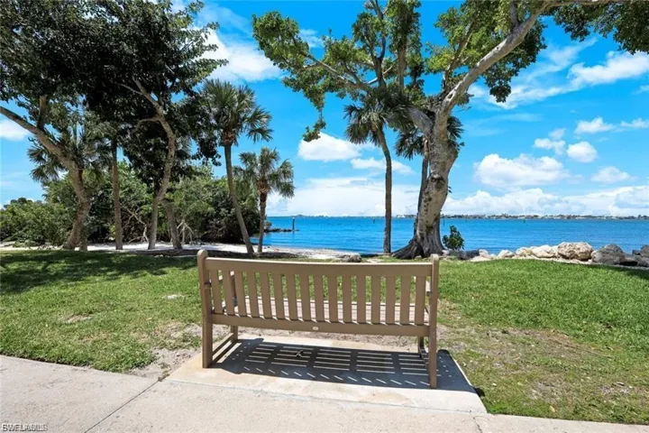 14250 Royal Harbour Ct 713, Fort Myers, Florida 33908