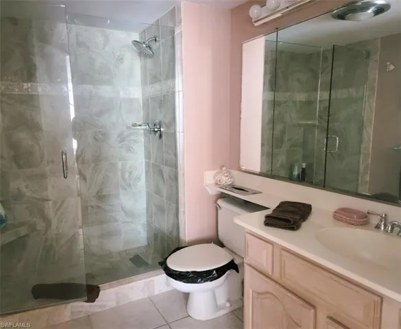 Owner's Bathroom