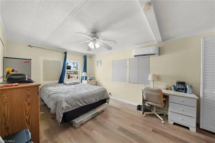 11170 Ballweg Ln, Fort Myers, Florida 33908