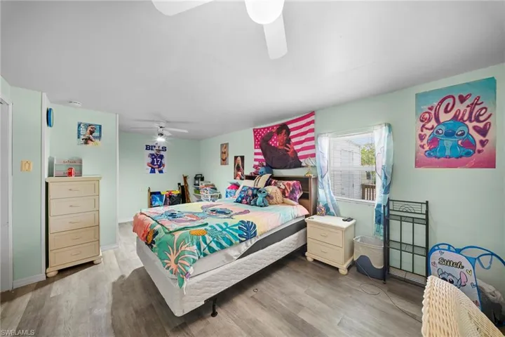 11170 Ballweg Ln, Fort Myers, Florida 33908
