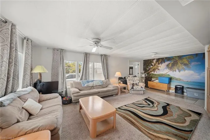 11170 Ballweg Ln, Fort Myers, Florida 33908