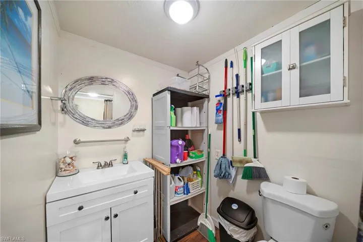 11170 Ballweg Ln, Fort Myers, Florida 33908