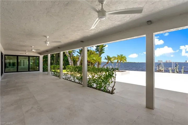 752 Overiver Dr, North Fort Myers, Florida 33903