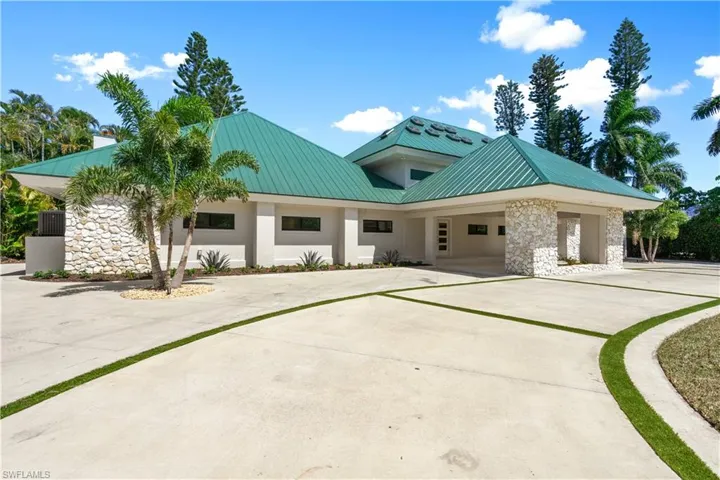 752 Overiver Dr, North Fort Myers, Florida 33903