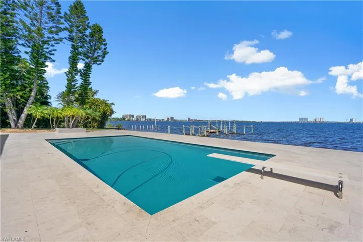 752 Overiver Dr, North Fort Myers, Florida 33903