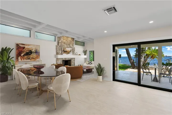 752 Overiver Dr, North Fort Myers, Florida 33903